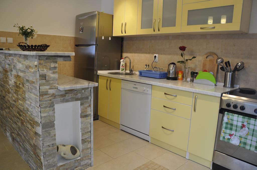 Apartment Ivanisevic 2 Kotor Rum bild
