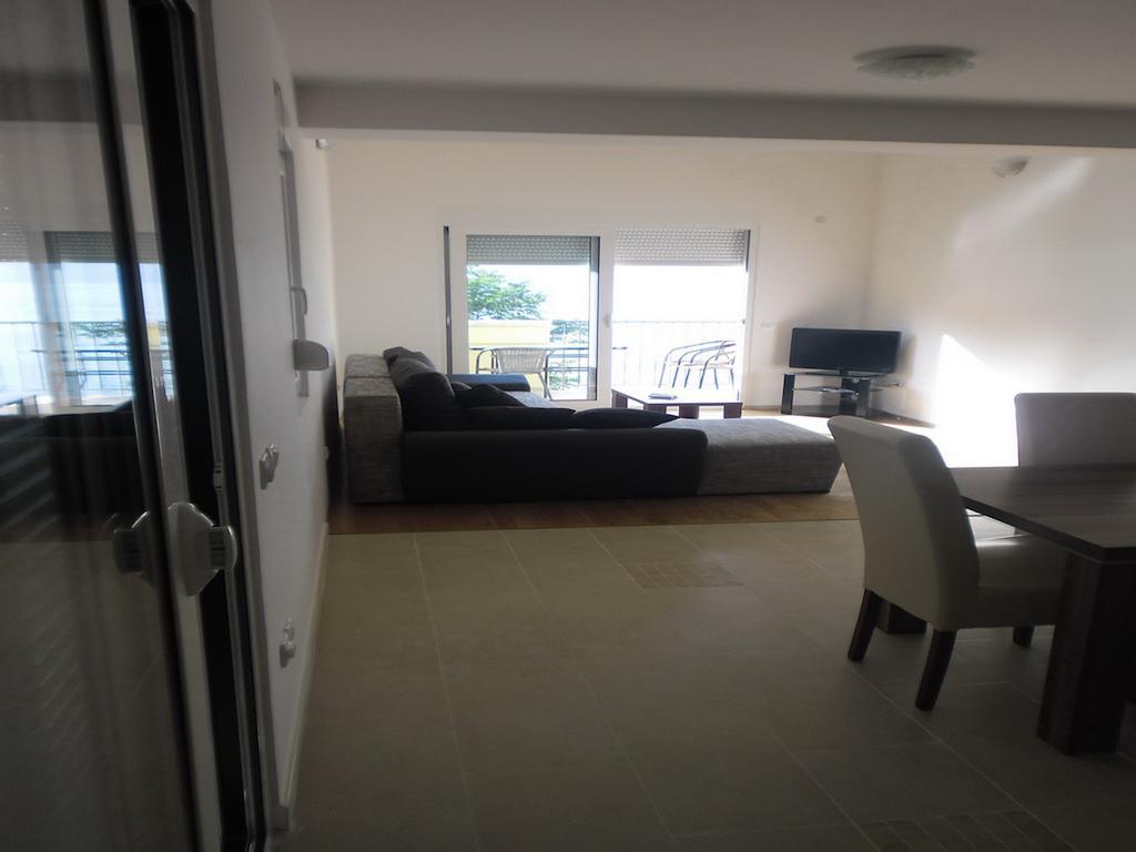 Apartment Ivanisevic 2 Kotor Exteriör bild